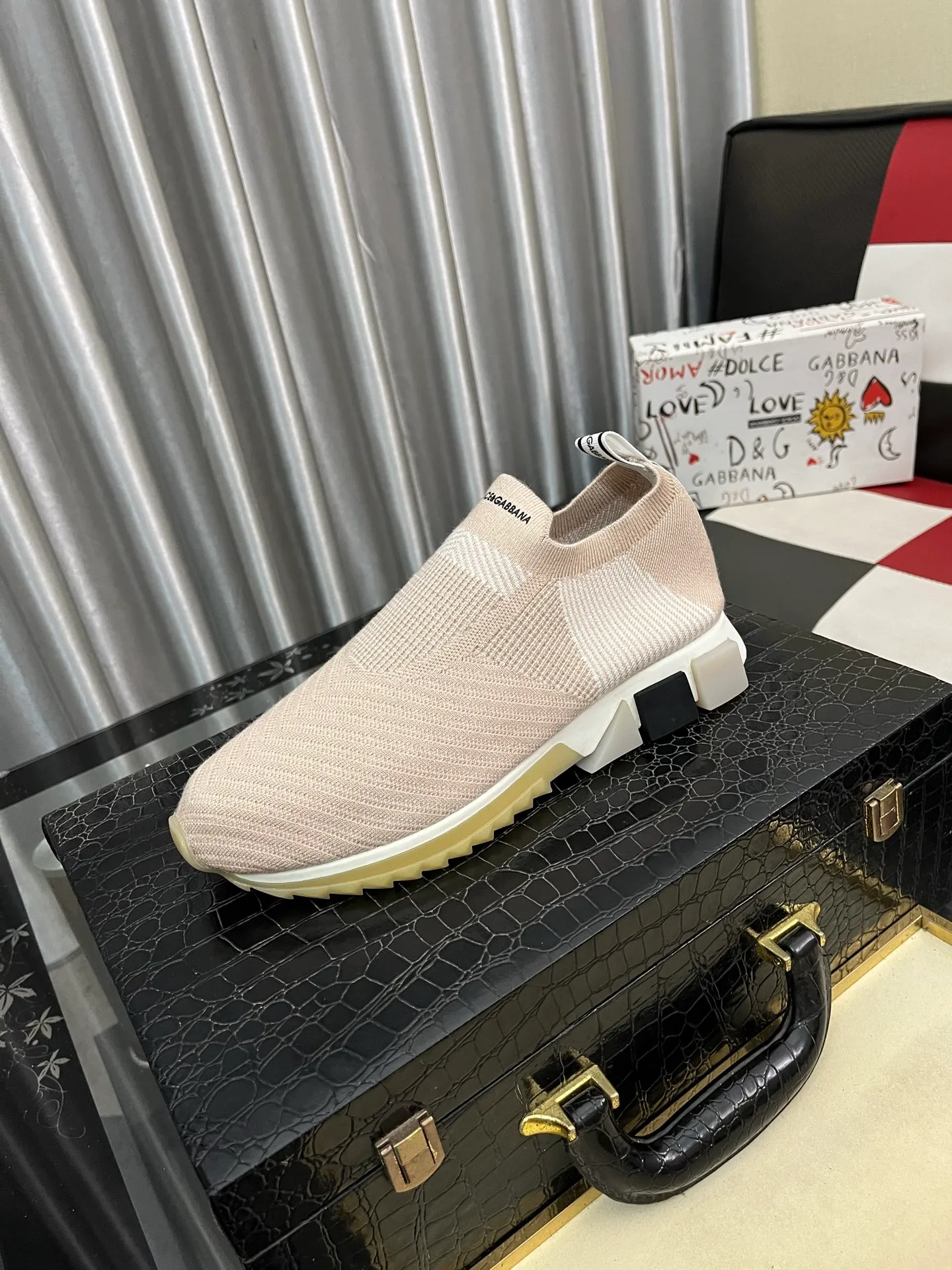 Men's men's shoes💰340⌚️⌚️【DG～】men's casual shoes 2022z cabinet simultaneous sale 🔶🔷🔜The upper is made of cowhide spliced fabric ➕Mesh lining, which is comfortable and breathable. The sole is: the original comfortable and wear-resistant outsole, ⚠️The real thing📱Photographed🎬The real thing is better📢📢📢Size: 35-46
